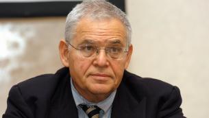 Guerra Ucraina, Luttwak: "Russia ha pochi soldati, fine di Putin"