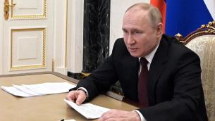 Guerra Ucraina, Putin ad Abramovich: "Dì a Zelensky che li spazzerò via"