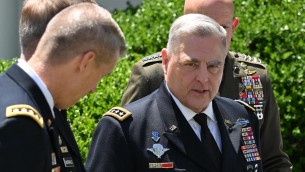 Guerra Ucraina-Russia, generale Milley: "F-16 non sono l'arma magica"