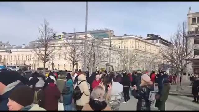 Guerra Ucraina-Russia, manifestazioni a Mosca e San Pietroburgo - Video