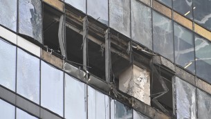 Guerra Ucraina-Russia, nuovo attacco con droni a Mosca: colpito grattacielo