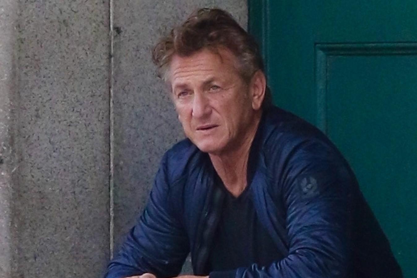 Guerra Ucraina-Russia, Sean Penn su Zelensky: "Colpito da come ha unito Paese"
