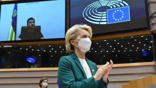 Guerra Ucraina-Russia, Zelensky a Ue: "Non ci abbandonate"