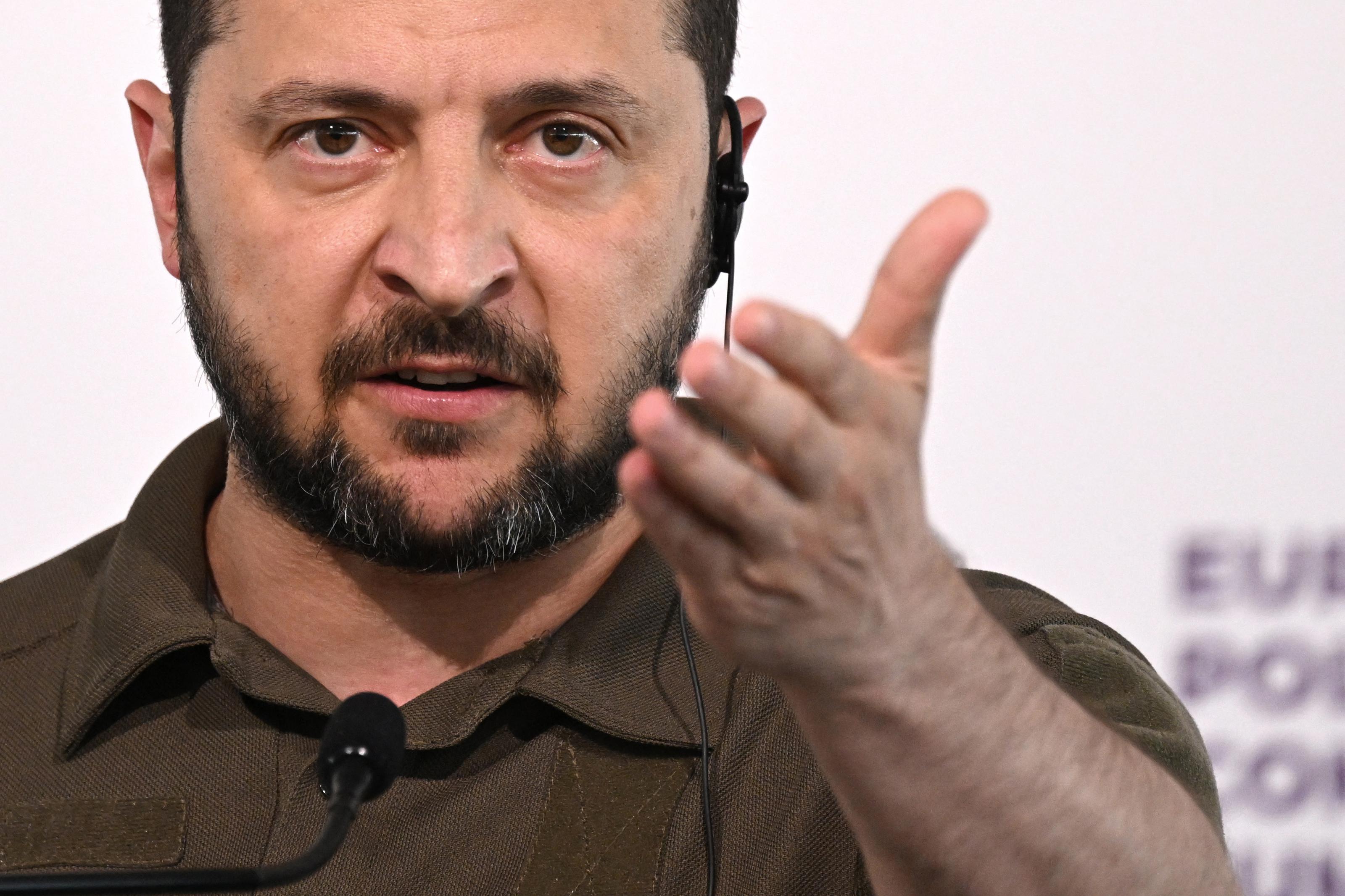 Guerra Ucraina-Russia, Zelensky: "Ho invitato il Papa, sarei lieto se venisse a Kiev"