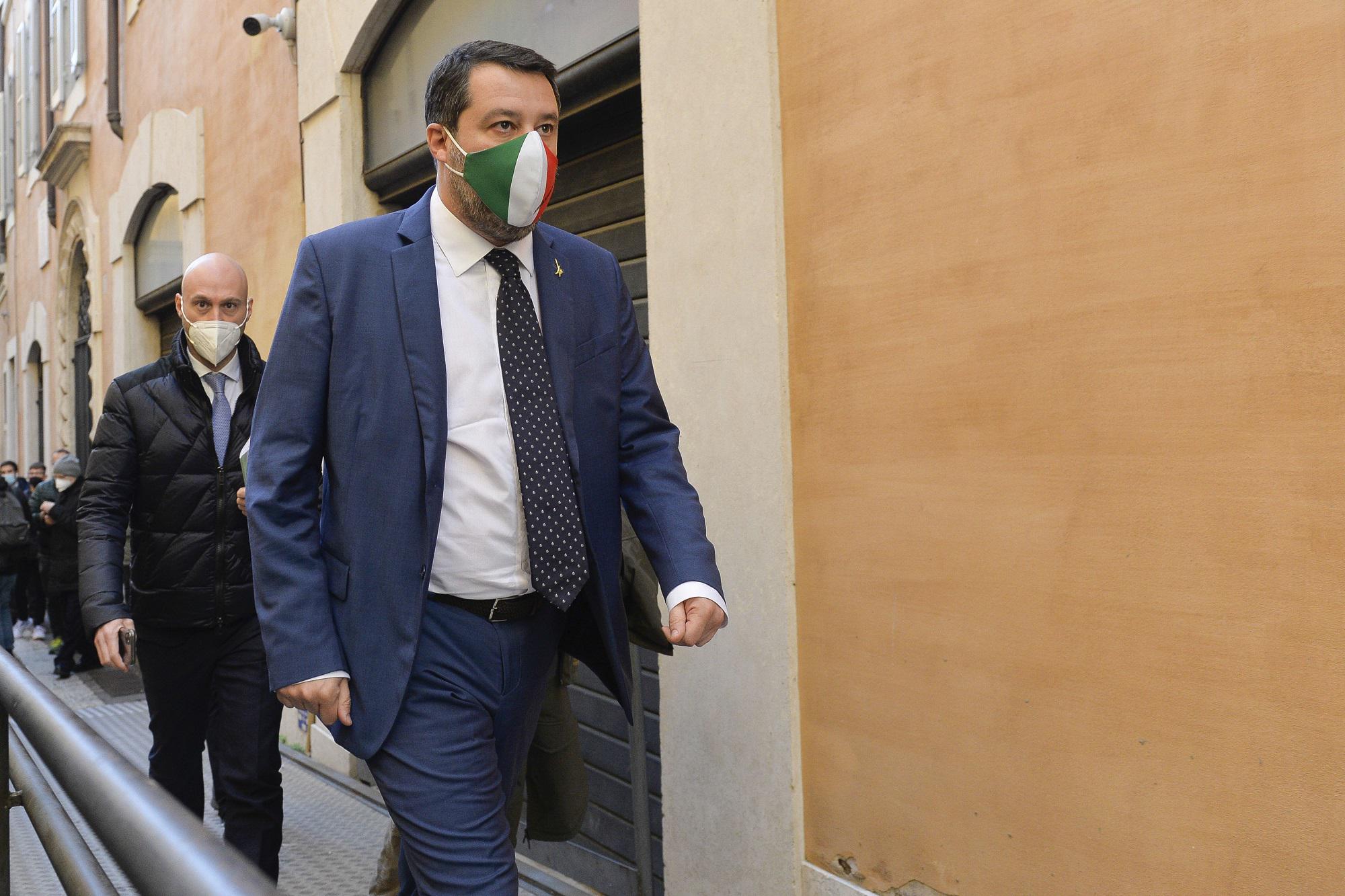 Guerra Ucraina, Salvini: "Stiamo pensando di esserci in presenza"