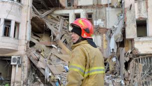 Guerra Ucraina, sindaco Mariupol: "Russia vuole cancellarla da faccia terra"