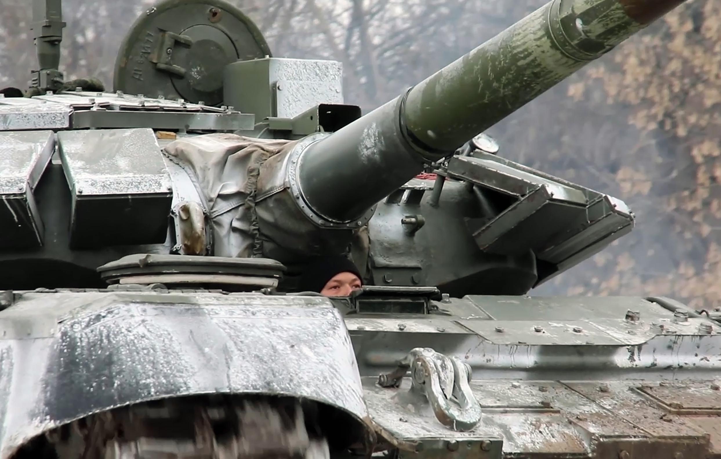 Guerra Ucraina, tank Russia senza benzina: guasto o ammutinamento?