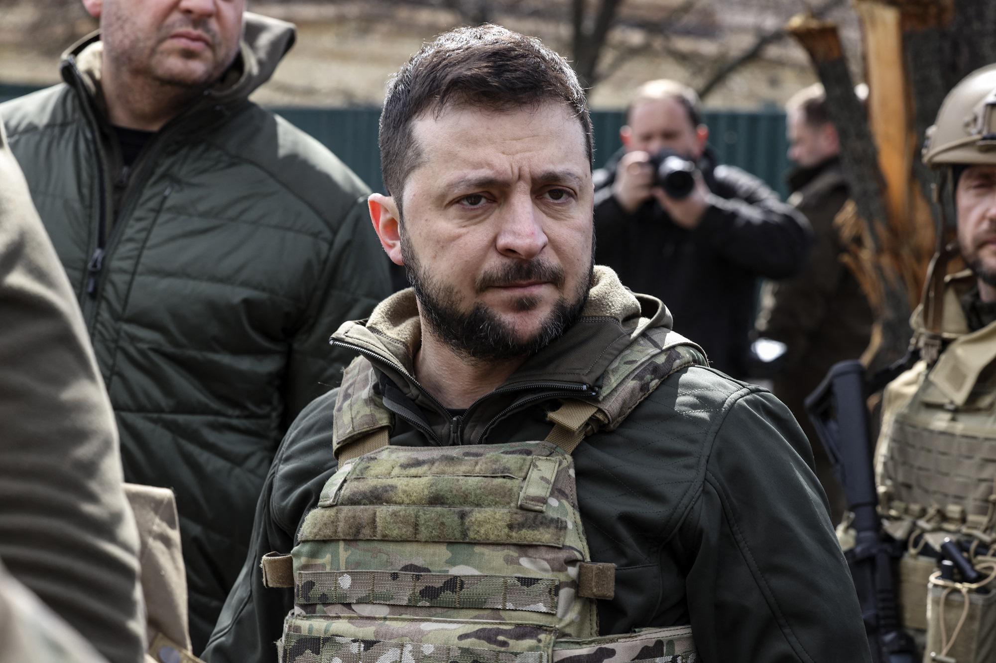 Guerra Ucraina, Zelensky: "Chi non manda armi è responsabile dei morti"