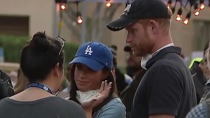 Harry e Meghan 'turisti del disastro', la polemica dopo gli incendi a Los Angeles