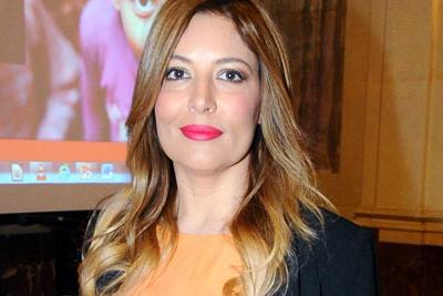 Hater e no vax contro Lucarelli, lei li zittisce con un tweet