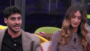 Helena e Javier, la passione al Grande Fratello: il chiarimento in diretta