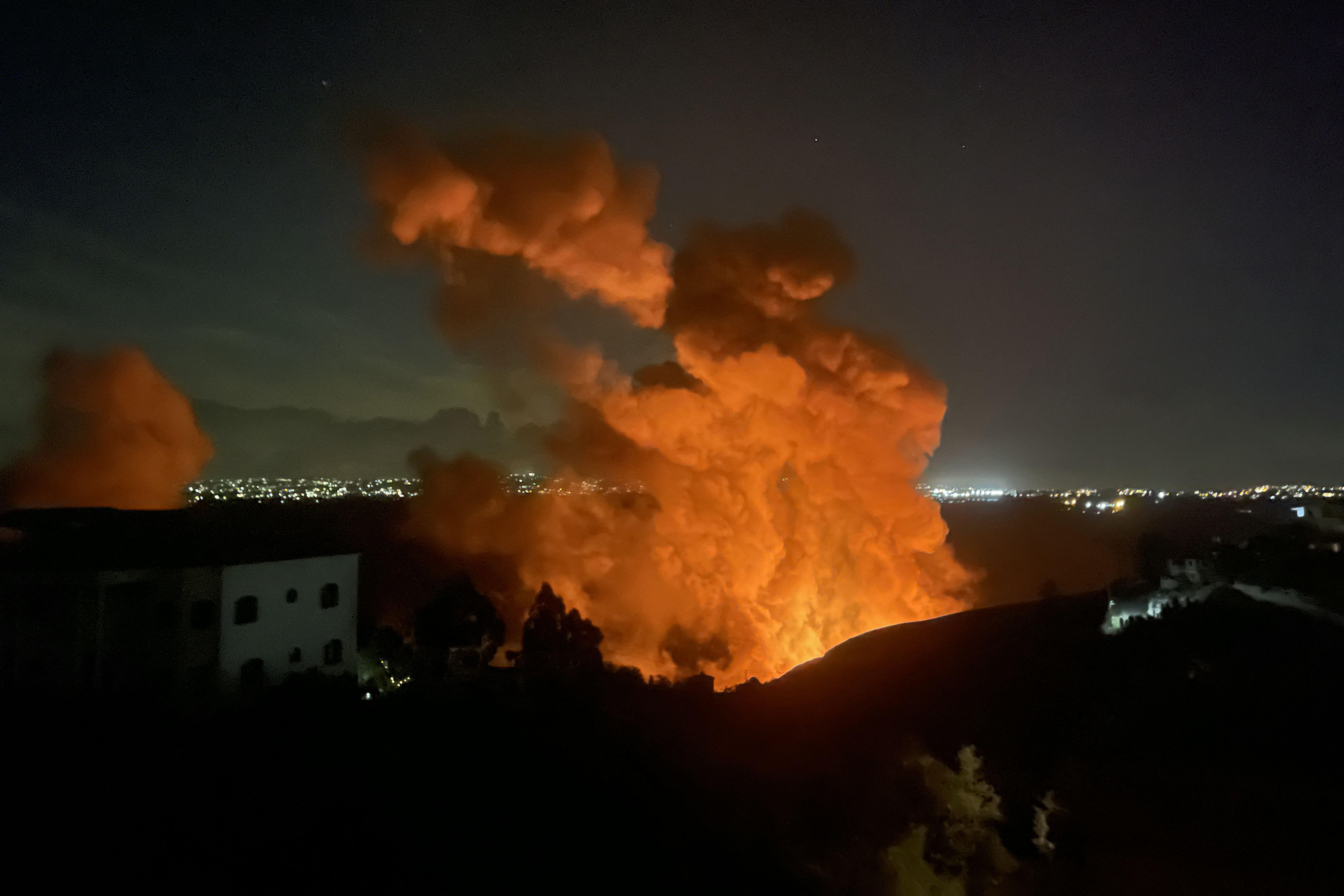 Hezbollah lancia oltre 100 razzi contro Israele
