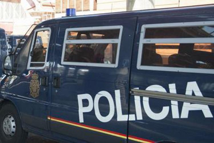 Ibiza, coppia turisti cade da balcone e muore