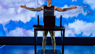 Il campione di atletica Andrew Howe diventa Live Trainer