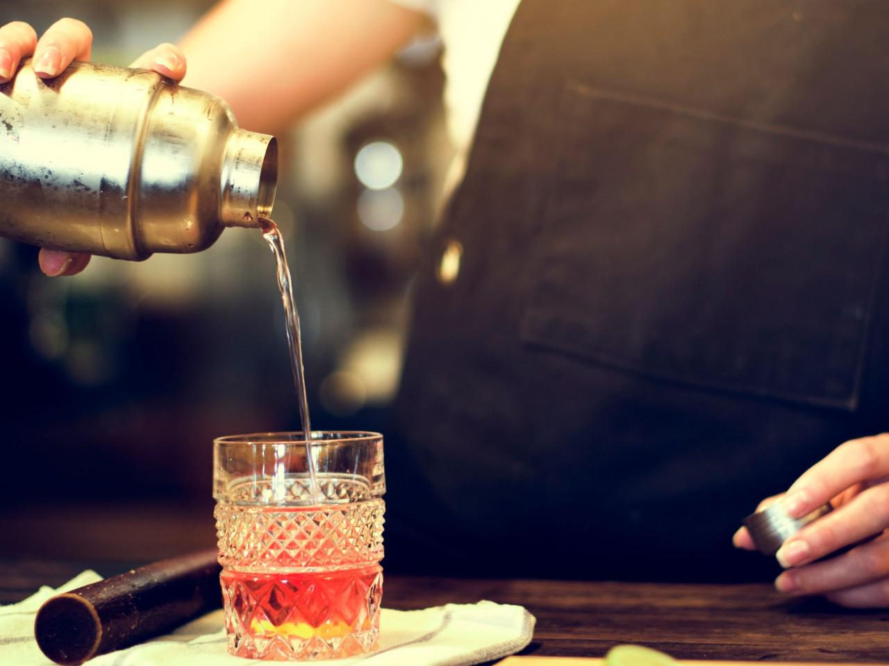 Il lavoro più richiesto senza laurea? E' il global bartender