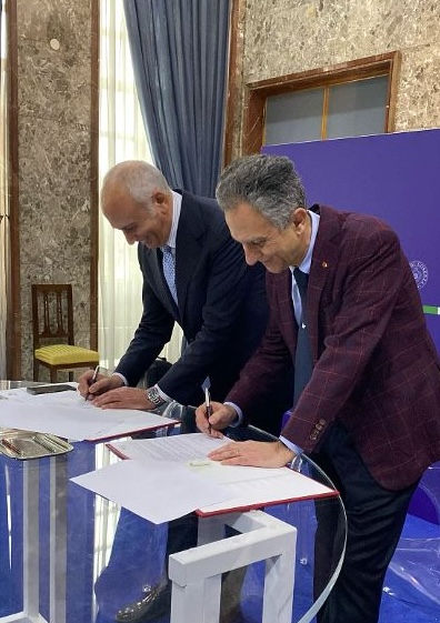 il-momento-della-firma