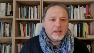 Il sociologo Pira: "In atto due guerre, una con armi e una con fake news"
