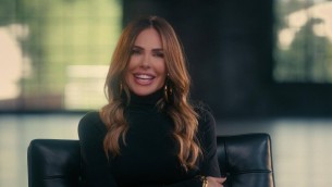 Ilary Blasi compie 44 anni, la figlia Chanel: "Buon compleanno alla mia spalla"