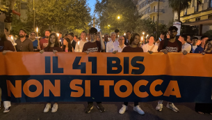 In centinaia alla fiaccolata per Borsellino