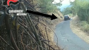 Incastrato dai video trappola dei volontari antincendio