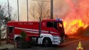 Incendi e vittime oggi in Calabria e Sicilia, il Sud Italia brucia