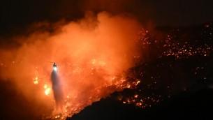 Incendi Los Angeles, il vento non si placa: 24 morti e emergenza continua