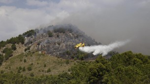 Incendi Sicilia, con scirocco e temperature in aumento scatta l'allerta rossa