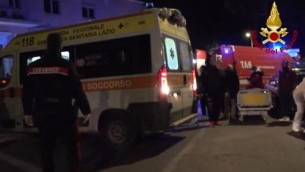 Incendio all'ospedale di Tivoli, le testimonianze: "Odore di bruciato, poi il buio"