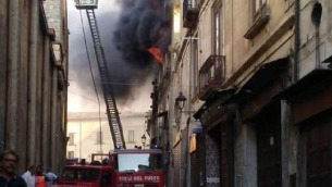 incendio-centro-cosenza