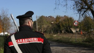 Incidente sul lavoro nel Crotonese, si ribalta col muletto e muore a 52 anni