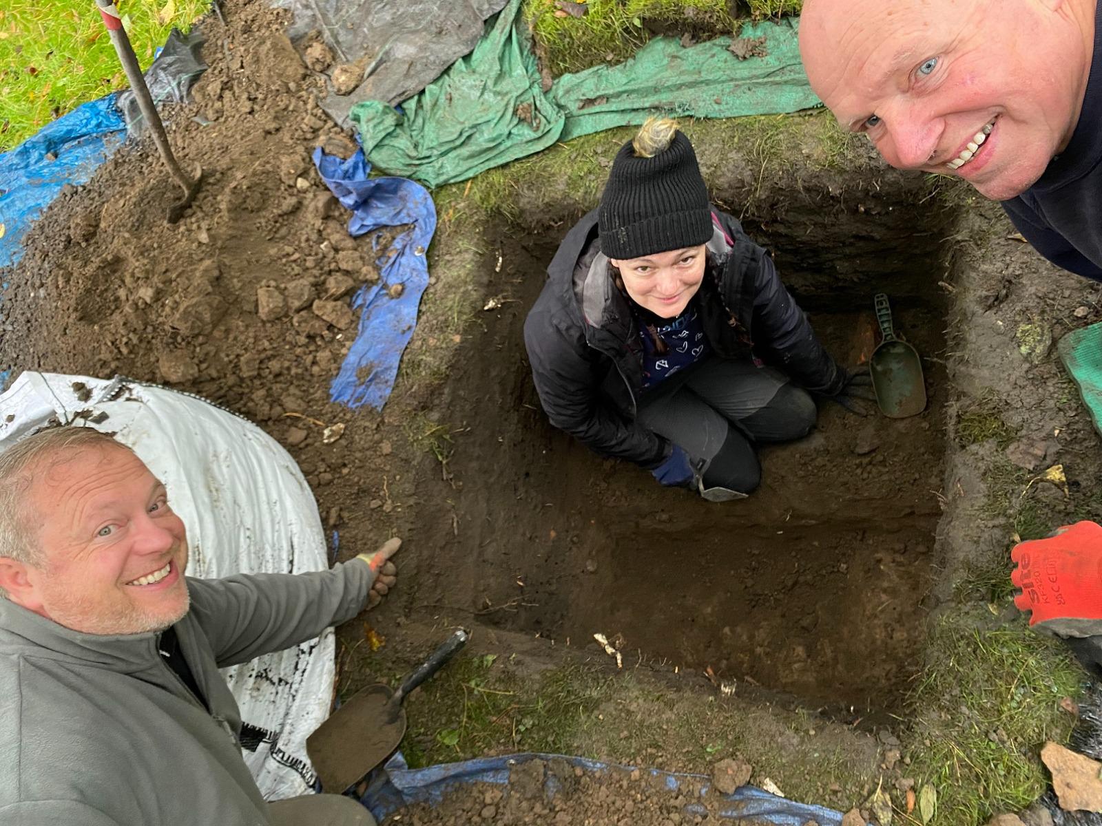 Incredibile in Scozia, spunta una strada romana di 2000 anni nel giardino di un cottage