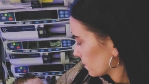 Indi Gregory "sta lottando, i genitori vorrebbero soluzioni diverse"