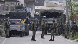 India attacca il Pakistan, "raid contro siti terroristici": 26 morti