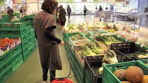 Inflazione rallenta a marzo, Istat rivede stima al 7,6% su anno