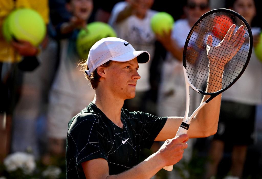 Internazionali d'Italia 2022, Sinner ai quarti: sfiderà Tsitsipas