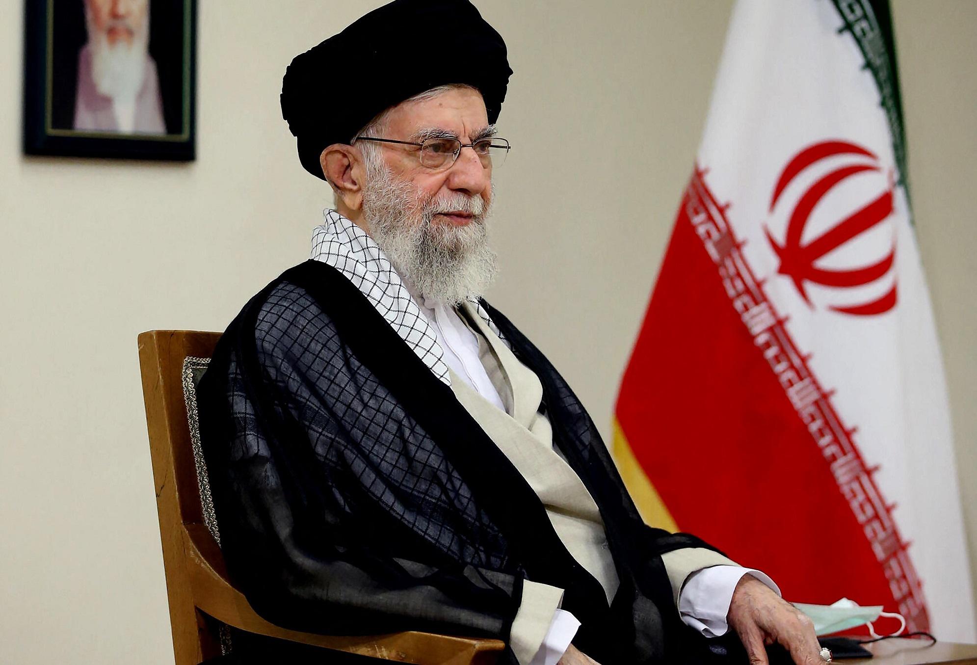 Iran, Khamenei: "Morte Mahsa triste incidente, proteste organizzate da Usa e Israele"