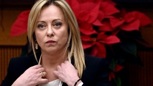 Iran, Meloni: "Stop repressioni o atteggiamento Italia dovrà cambiare"
