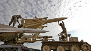 Iran, Teheran annuncia messa a punto primo missile ipersonico