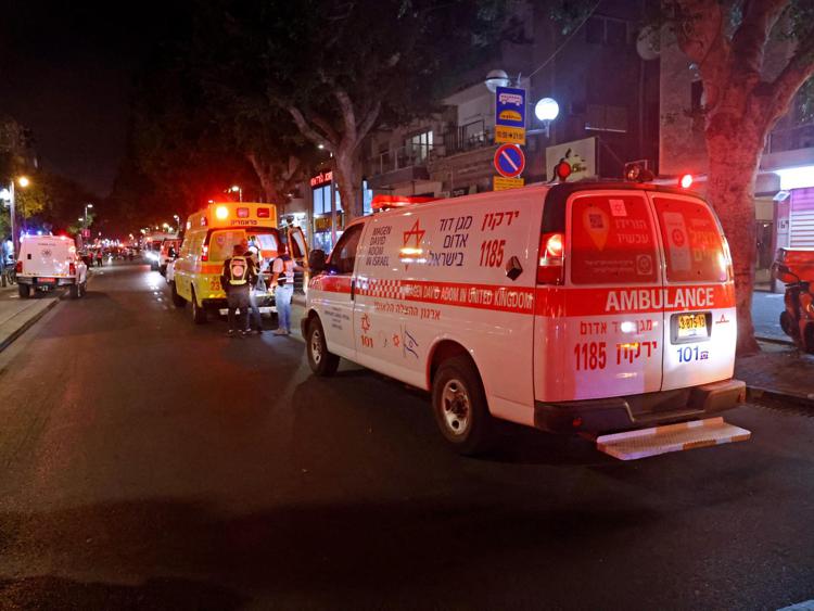 Israele, attacco a Elad: 3 morti e 3 feriti