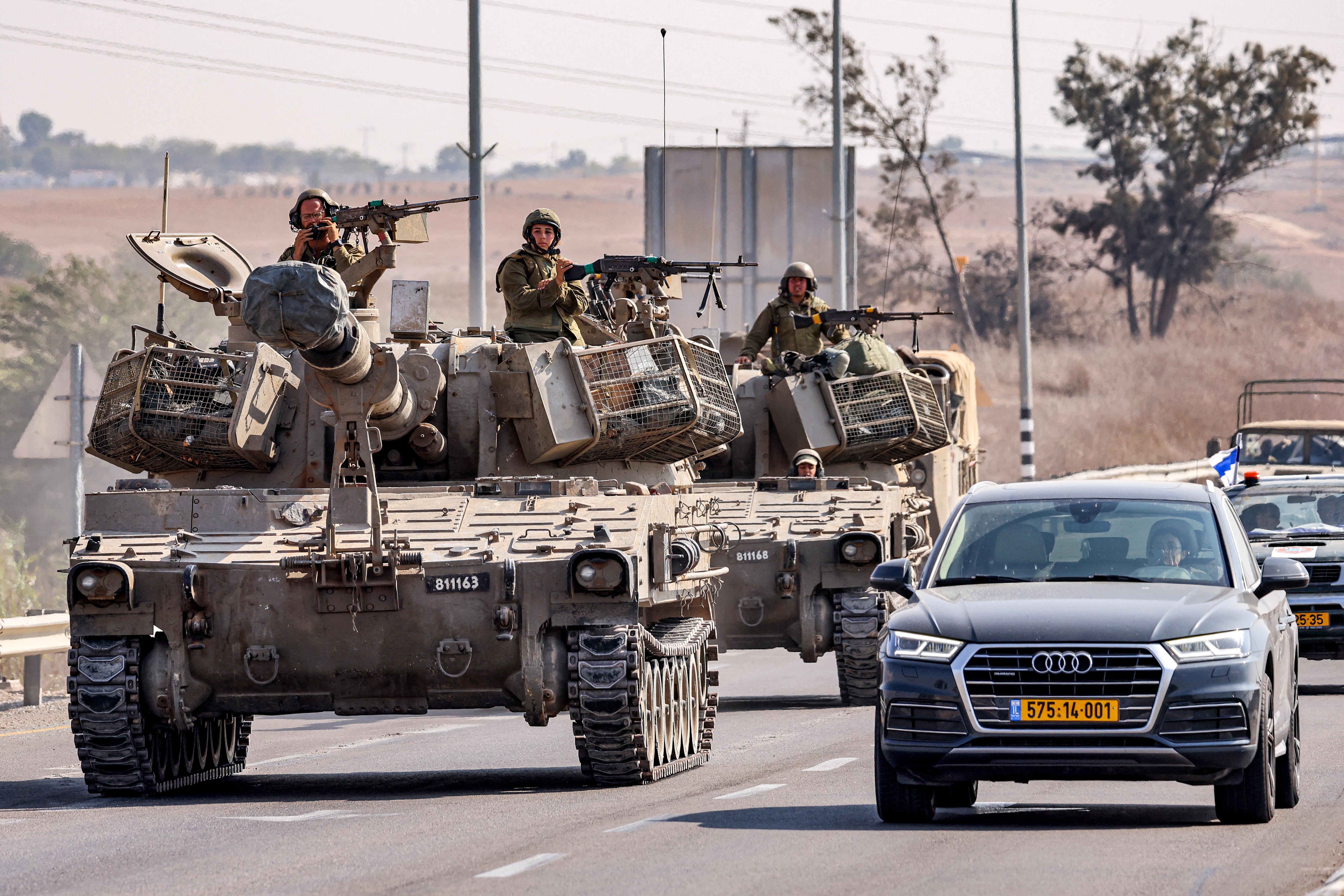 Israele, attacco avanza: "Soldati a Gaza City"