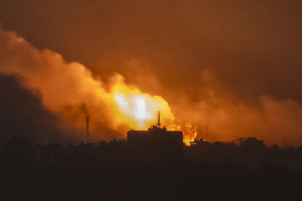 Israele, attacco record su Gaza