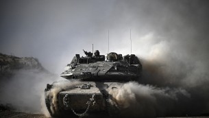 Israele, Cia avverte: "Possibile attacco Iran imminente"