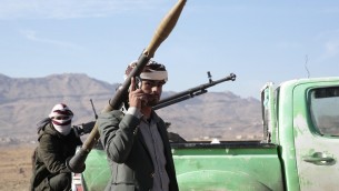 Israele: "Decapiteremo leader Houti come abbiamo fatto con Sinwar e Nasrallah"