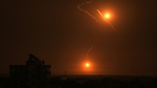 Israele "estende" le operazioni di terra a Gaza: "Colpiti obiettivi Hamas"