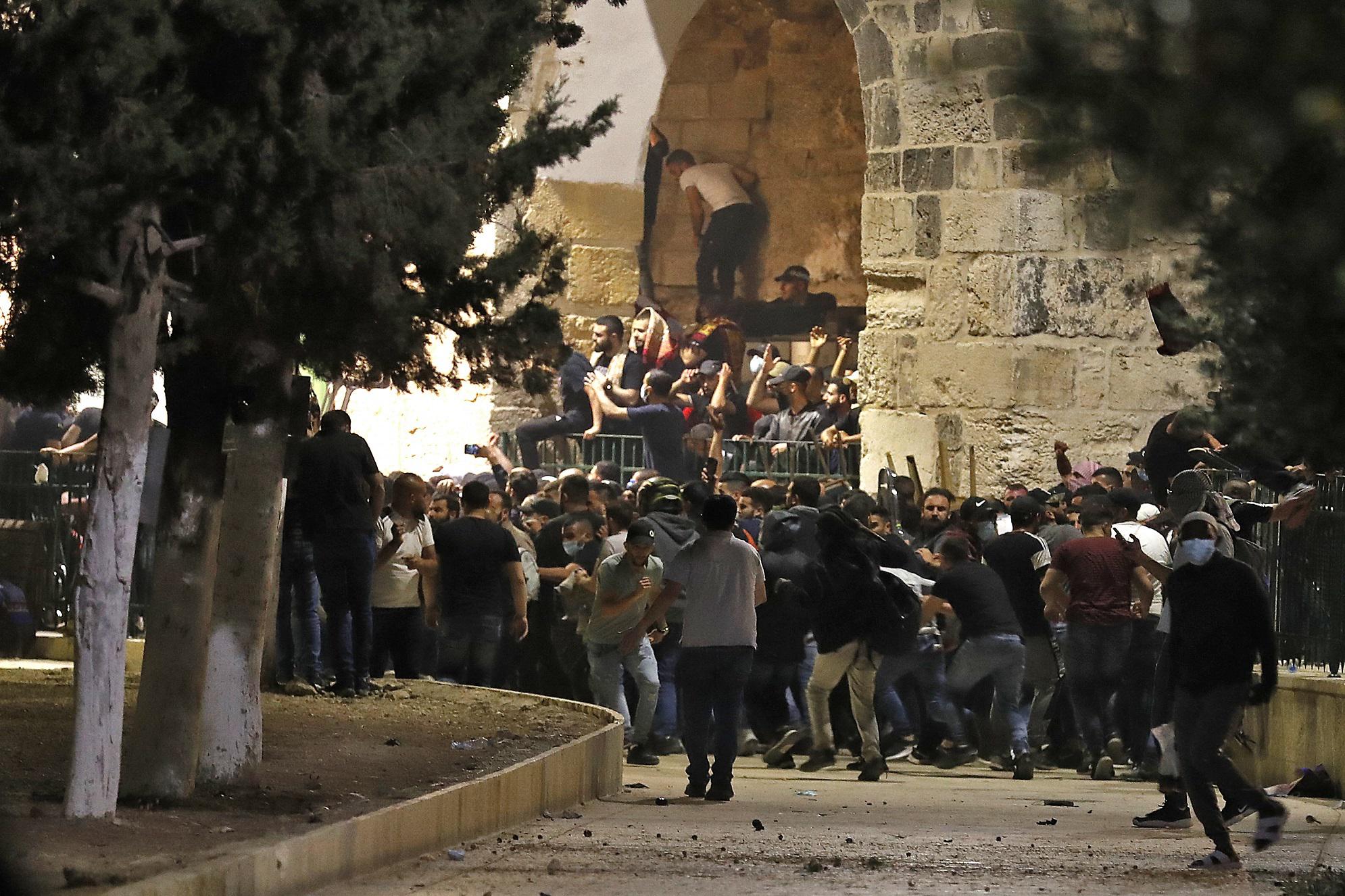 Israele-Gaza, nuovo ultimatum di Hamas