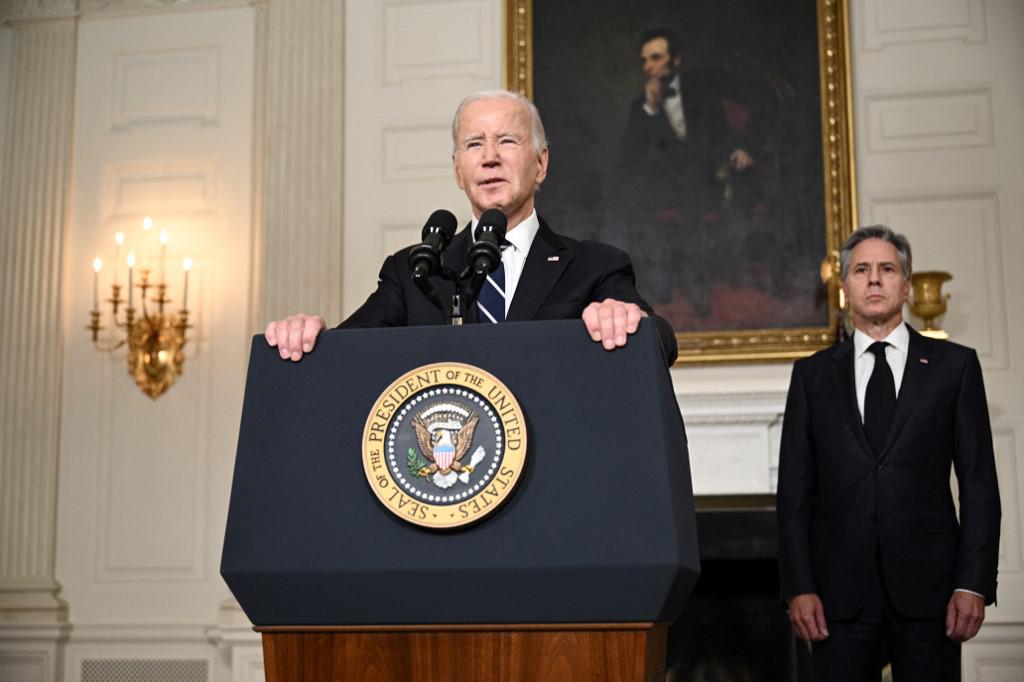 "Israele ha diritto di difendersi, Hamas come Is": via libera di Biden