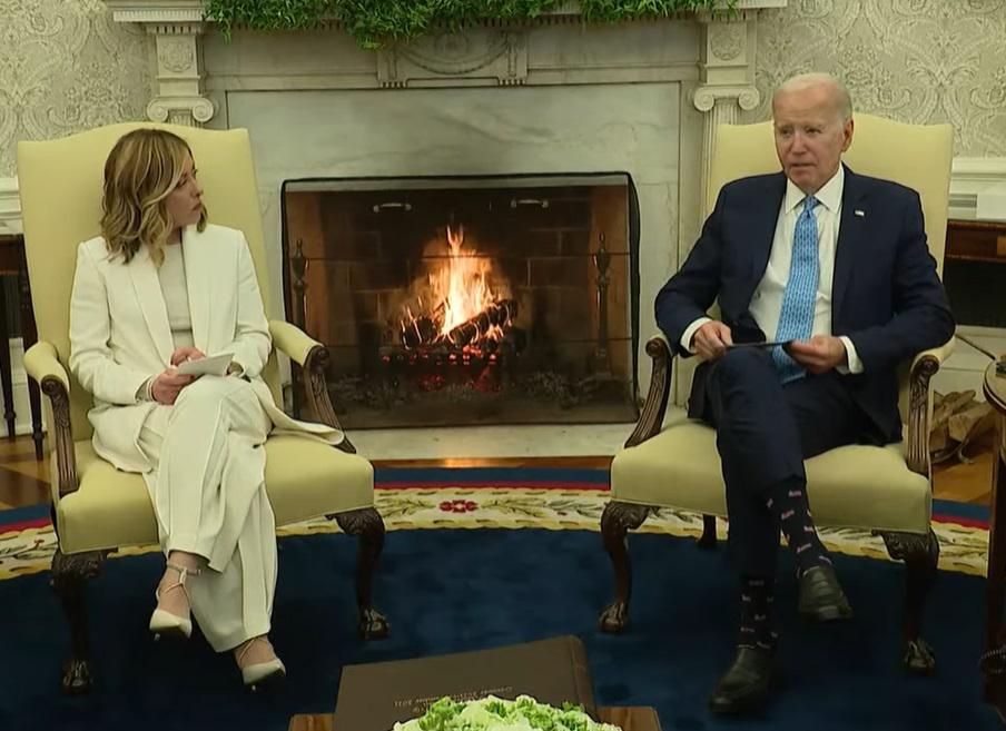 Israele-Hamas, Meloni a Biden: "Italia sostiene mediazione Usa"