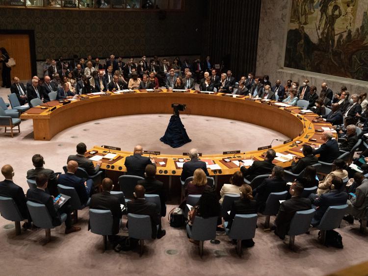 Israele-Hamas, ok Consiglio sicurezza Onu a risoluzione su 'pause umanitarie' a Gaza