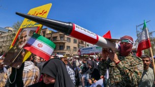 Israele, Iran prepara attacco con droni e missili: lo scenario