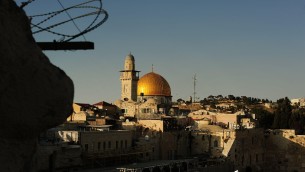 Israele limita accesso a Spianata moschee, Hamas invita a mobilitazione